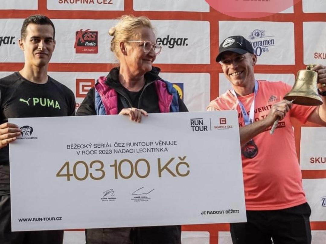 Předání šeku RunTour