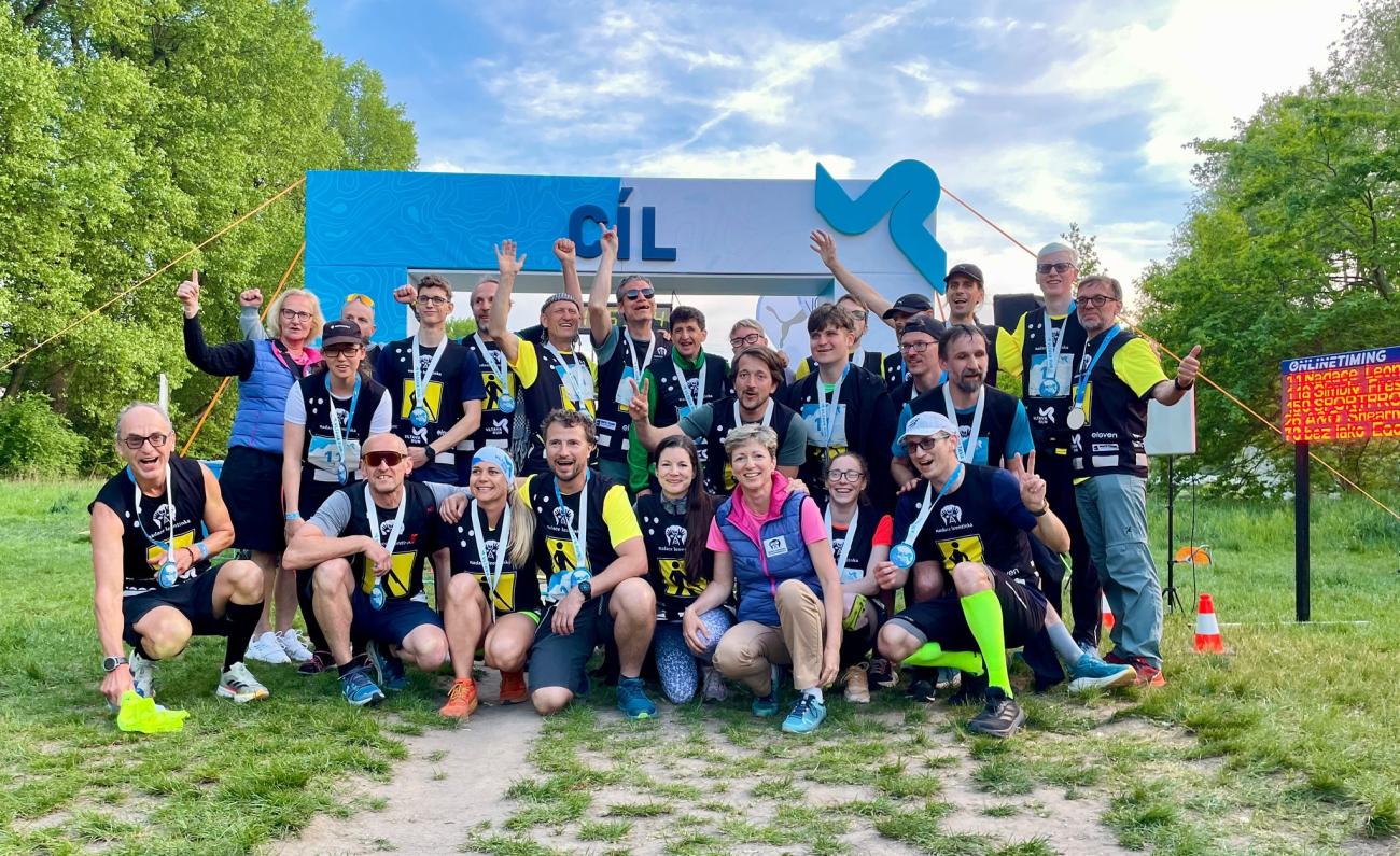 Cílové foto Nadace Leontinka na Vltava Run 2026